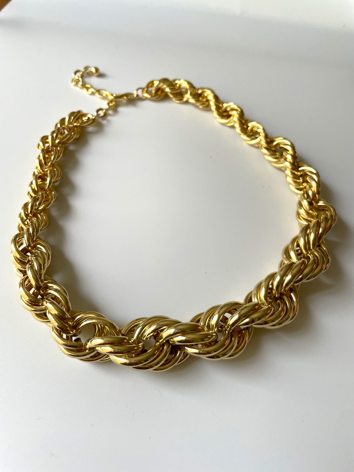 Contorta Necklace