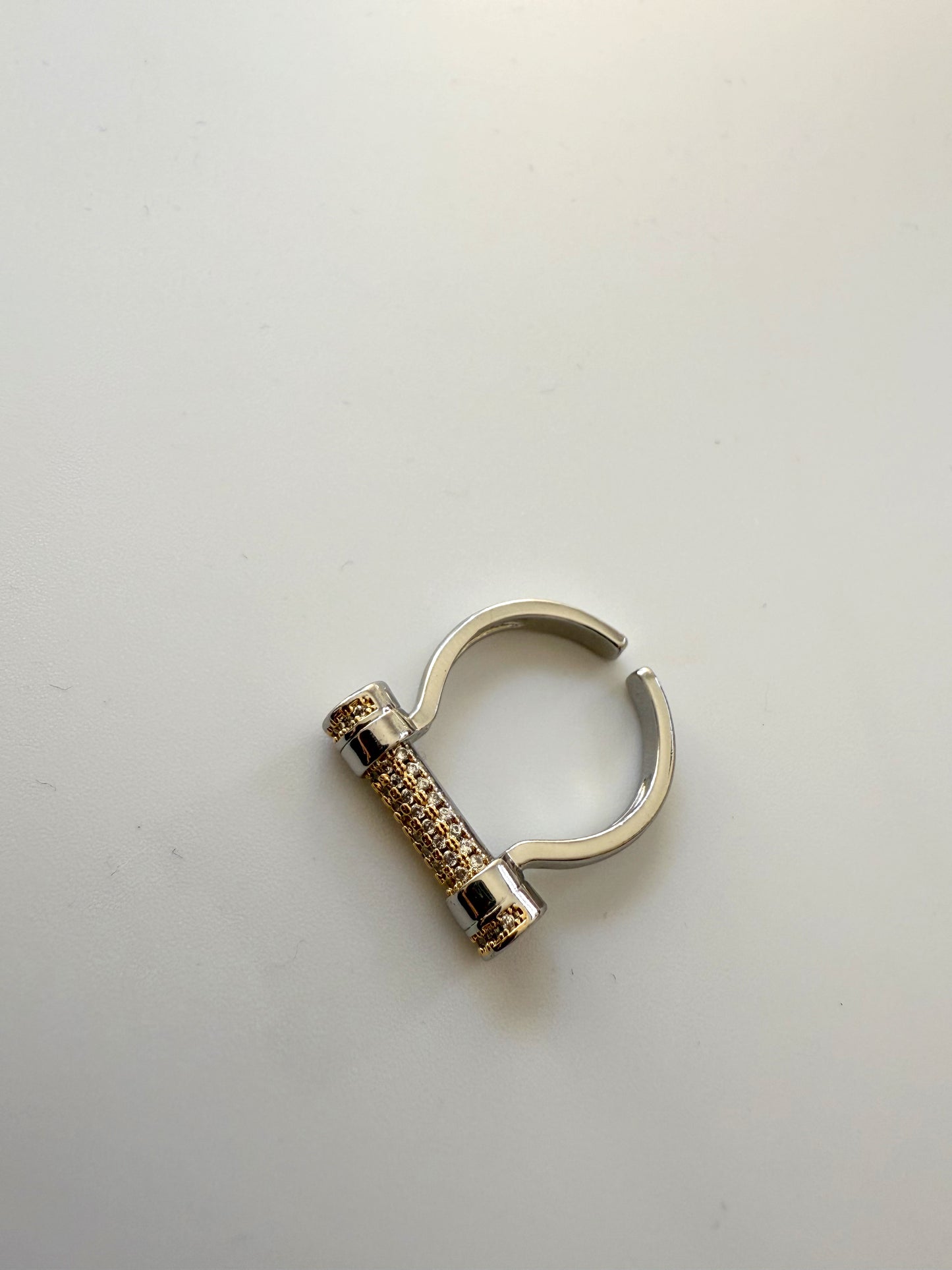 Sparkling Bolt Ring