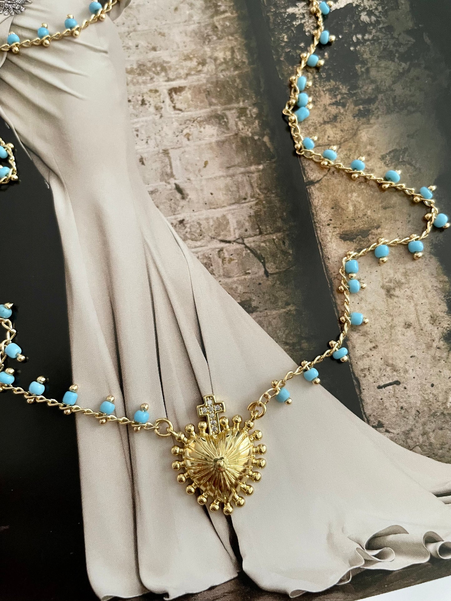 Collier turquoise sacré coeur